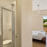 λεύκτρον 2* Στούπα