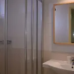 Ξενοδοχείο λεύκτρον