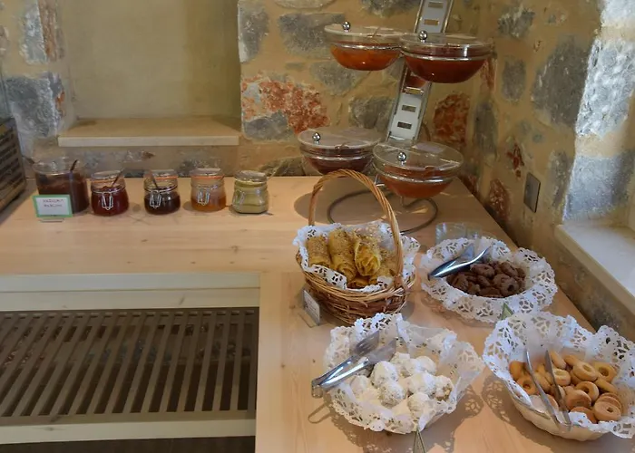 Hotel Lefktron Stoúpa