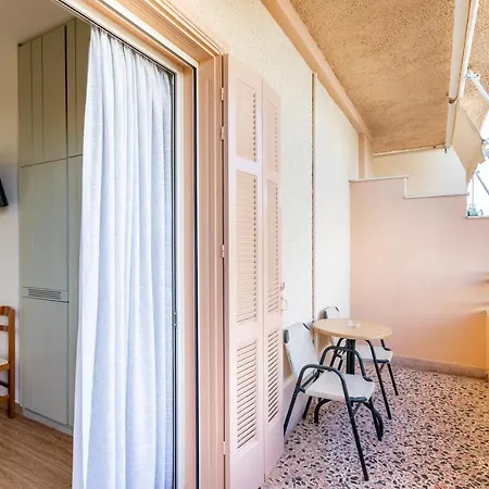 Otel Lefktron Stoúpa