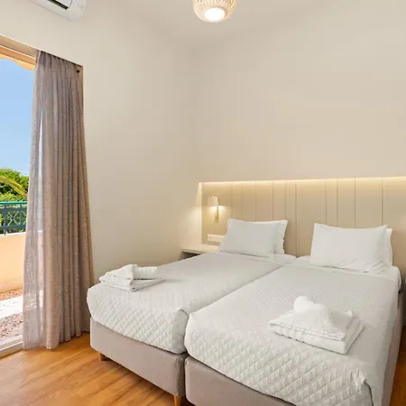 Hotel Lefktron 2*