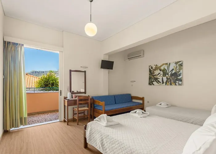 Lefktron Hotel Stoúpa